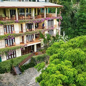 Nature Walk *** Kandy