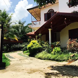 Hanthana Jungle View ** Kandy