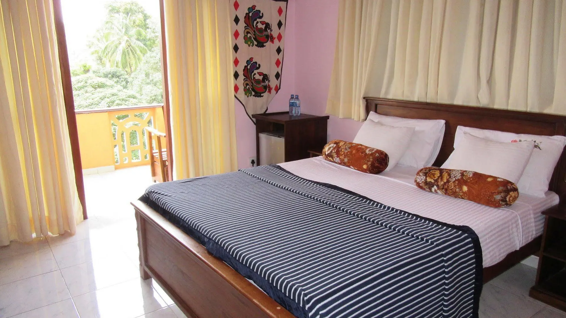 Ceyloni Lake Residency Kandy